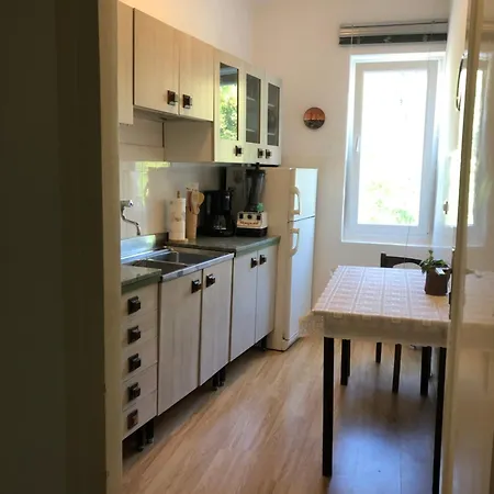 Cozy Overlooking The City Walls Apartment Zadar