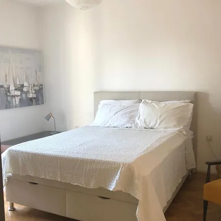 Apartment Cozy Overlooking The City Walls *